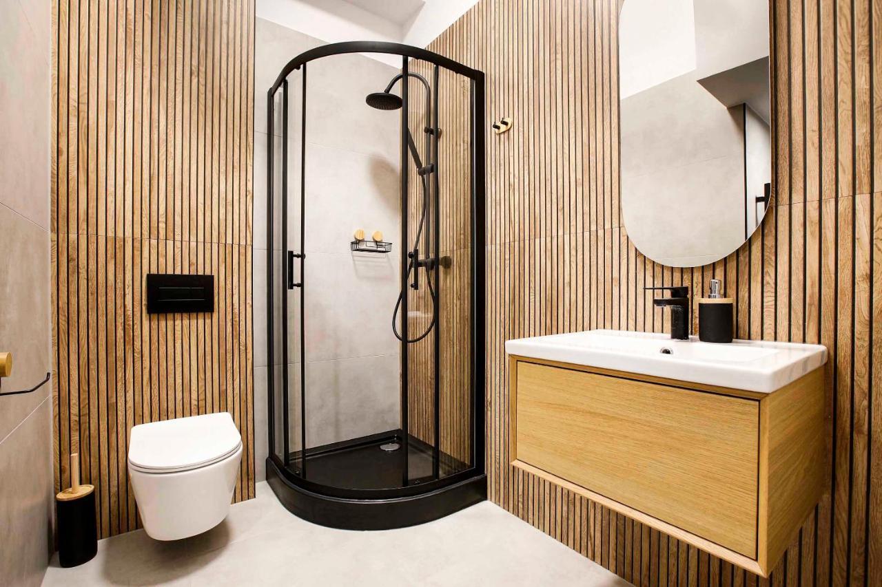 Charming Studio With Kitchen - Old Town, Main Station Krakow Exterior photo