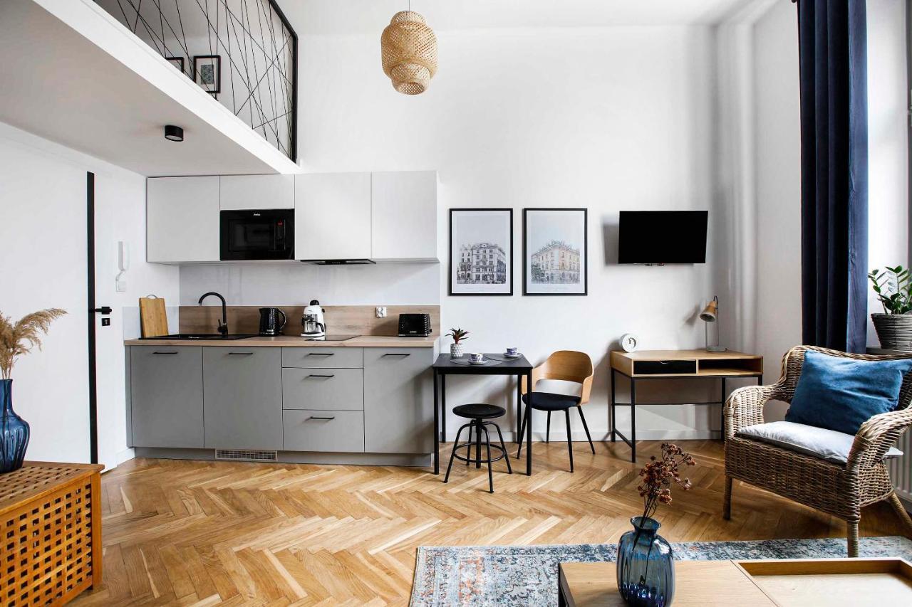 Charming Studio With Kitchen - Old Town, Main Station Krakow Exterior photo